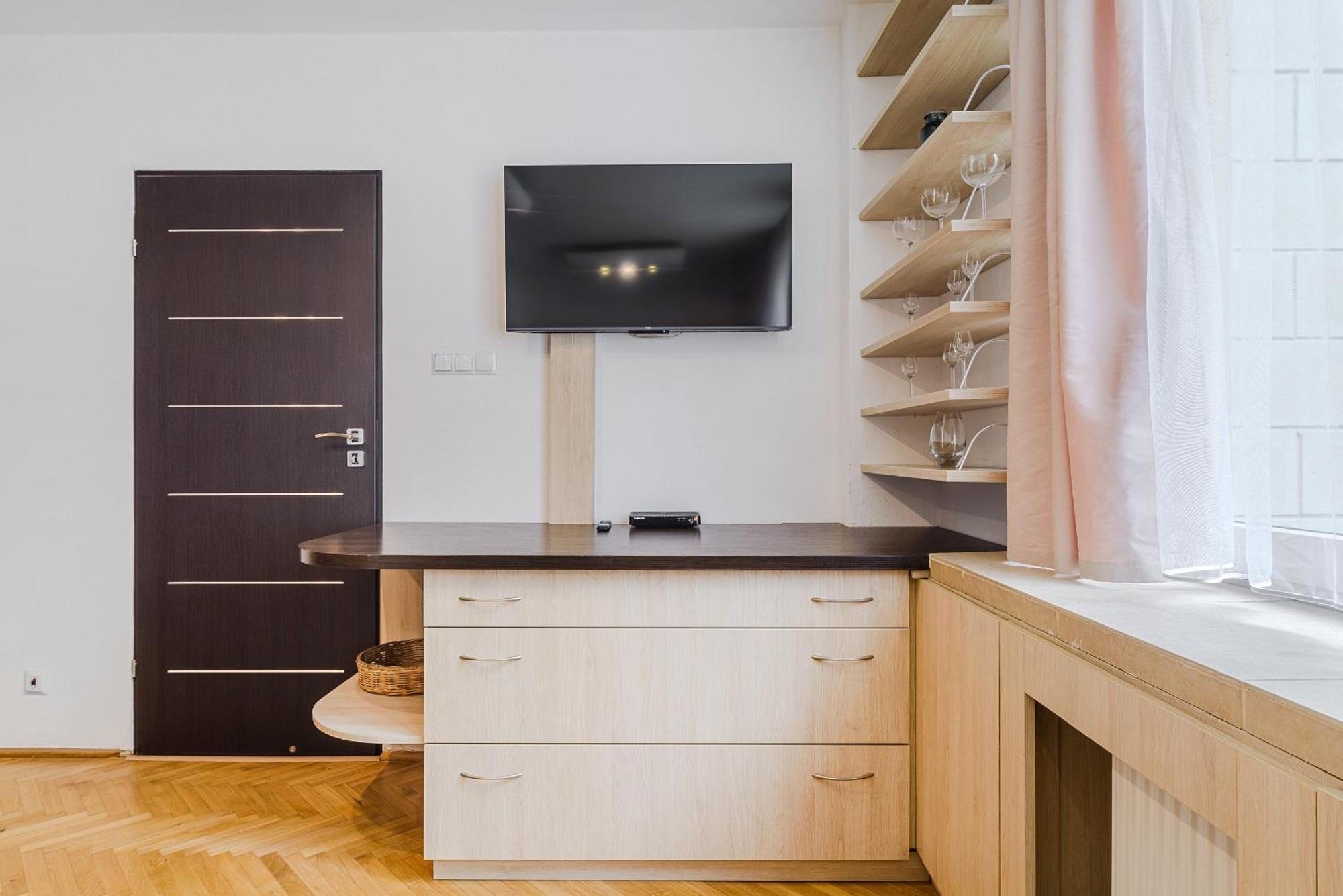 Apartament Leszczynska Варшава Экстерьер фото